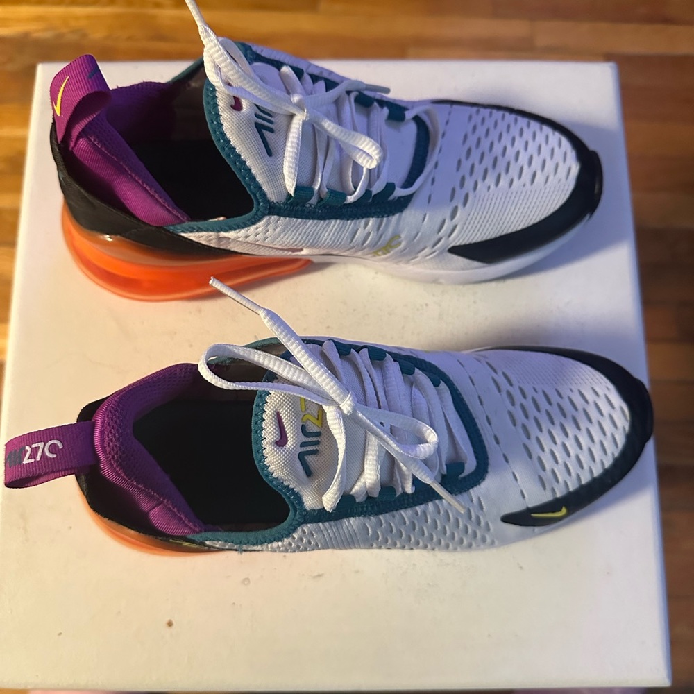 Nike Kids White and Purple Sneakers with Orange Accents